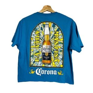 Corona‎ NWT Graphic Tee